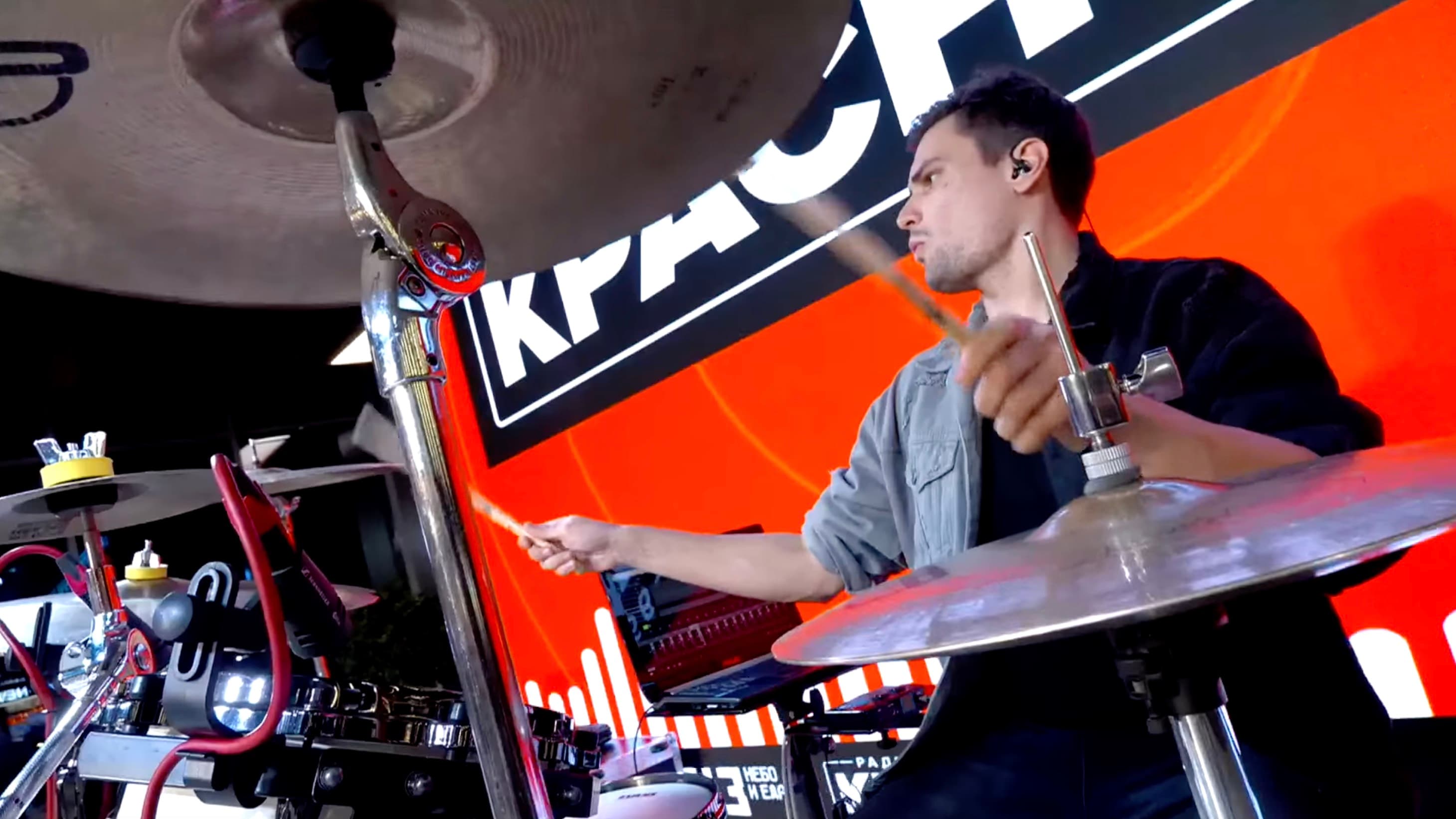 Выступление на концерте